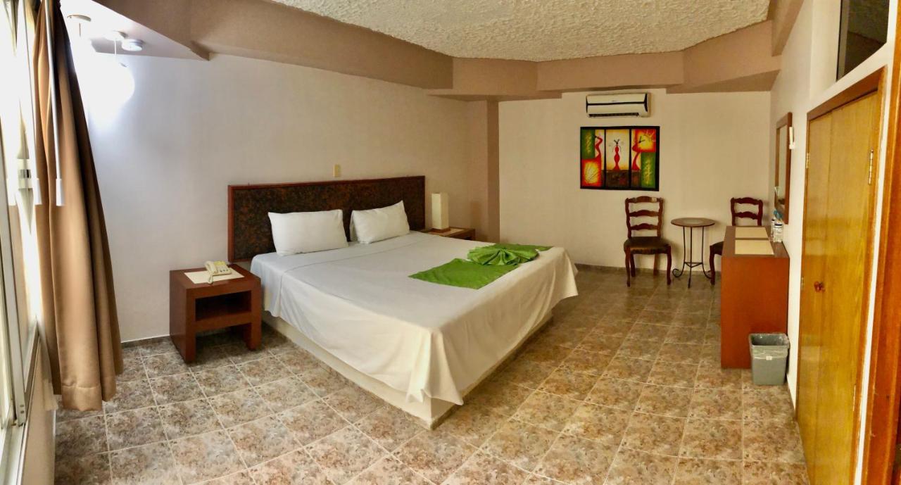 Hotel Del Camino Real El Grullo Luaran gambar